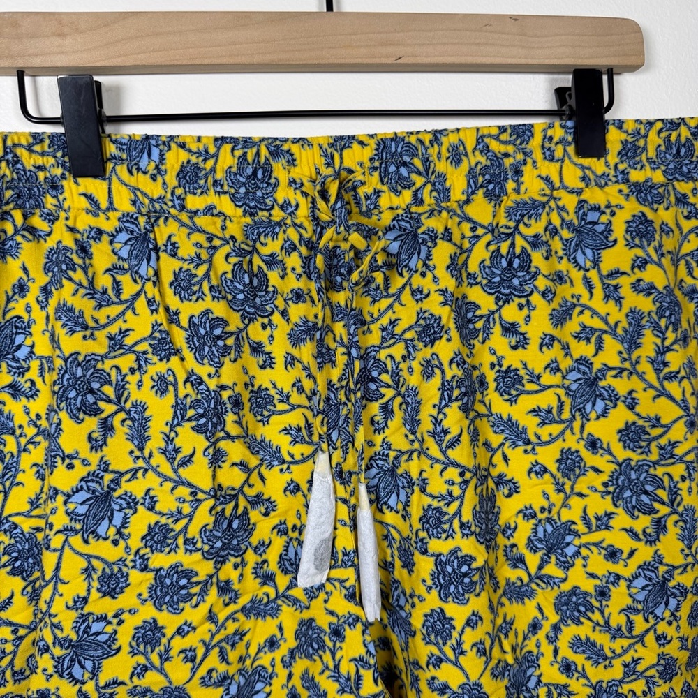 SOLD — NWT J.Jill Floral Rayon Pull On Shorts Women XL Yellow Blue Boho Flowy - Picture 4 of 9
